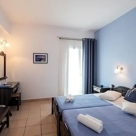 Dilion 2* Parikia (Paros)