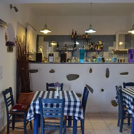 δήλιον Ξενοδοχείο 2*